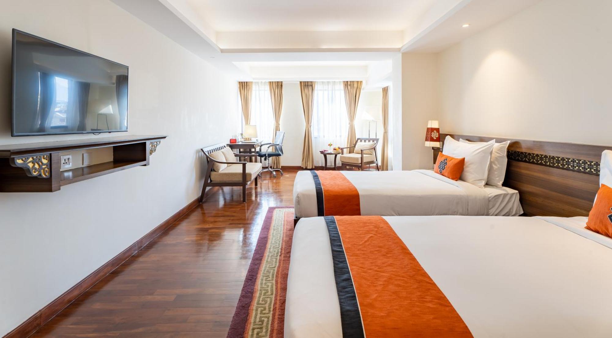 Hotel Ramada By Wyndham Kathmandu Dhumbarahi Esterno foto