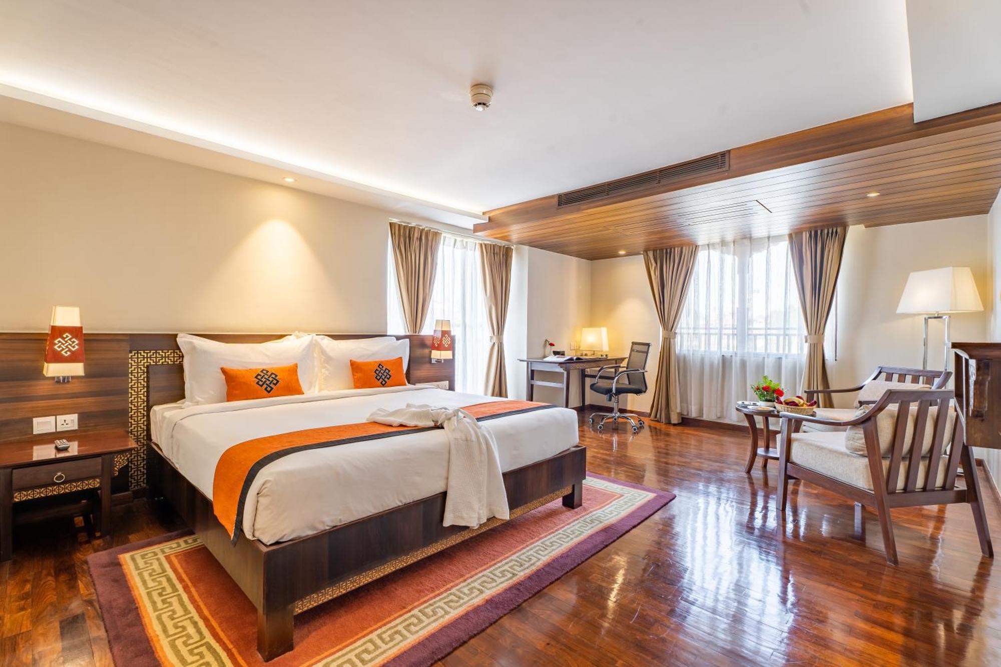Hotel Ramada By Wyndham Kathmandu Dhumbarahi Esterno foto
