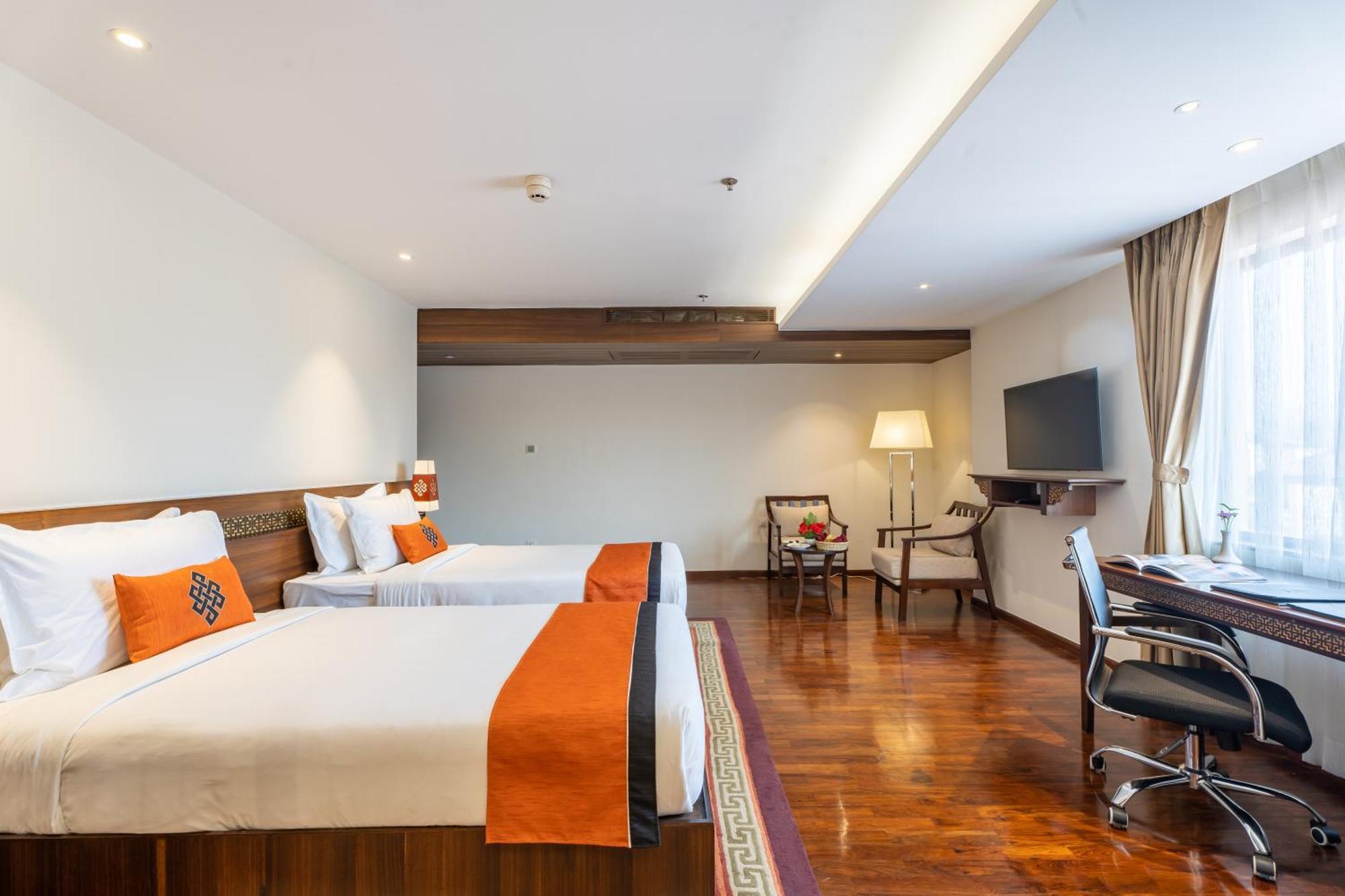 Hotel Ramada By Wyndham Kathmandu Dhumbarahi Esterno foto