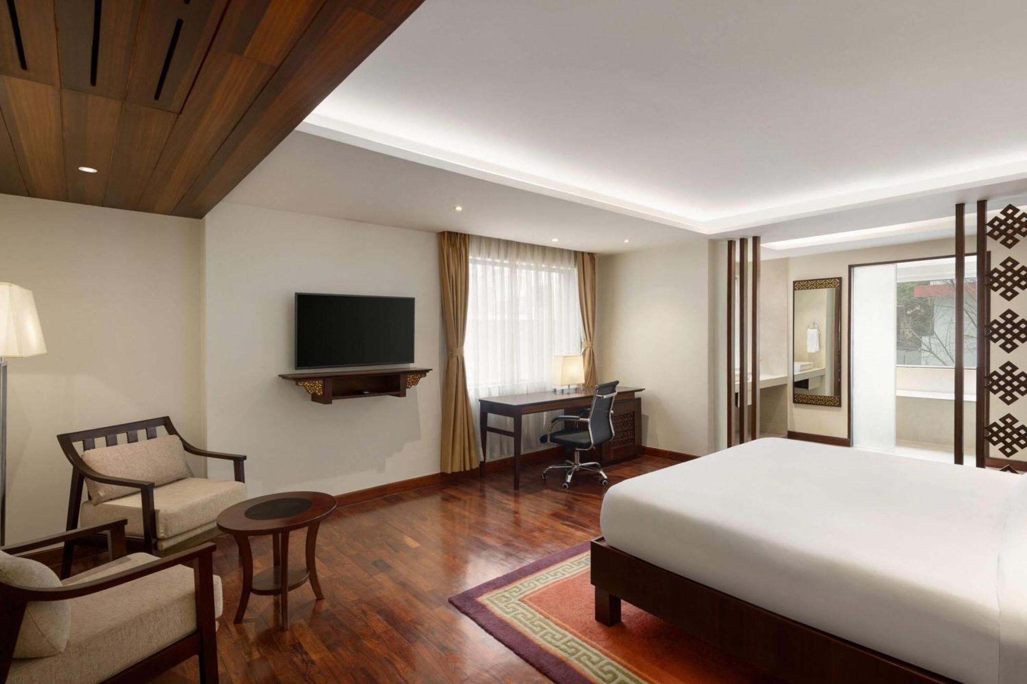 Hotel Ramada By Wyndham Kathmandu Dhumbarahi Esterno foto