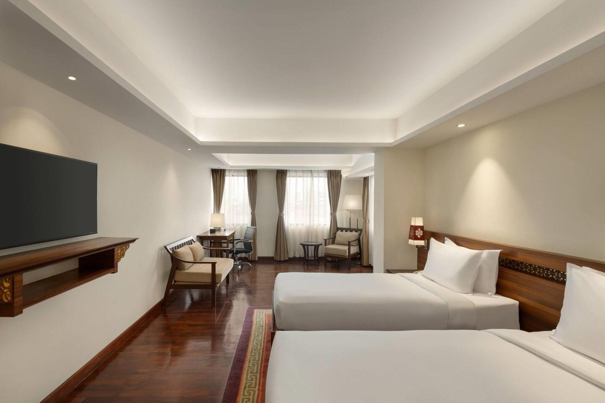 Hotel Ramada By Wyndham Kathmandu Dhumbarahi Esterno foto