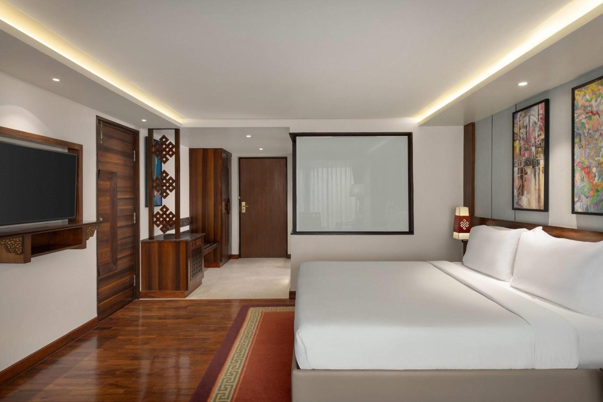 Hotel Ramada By Wyndham Kathmandu Dhumbarahi Esterno foto