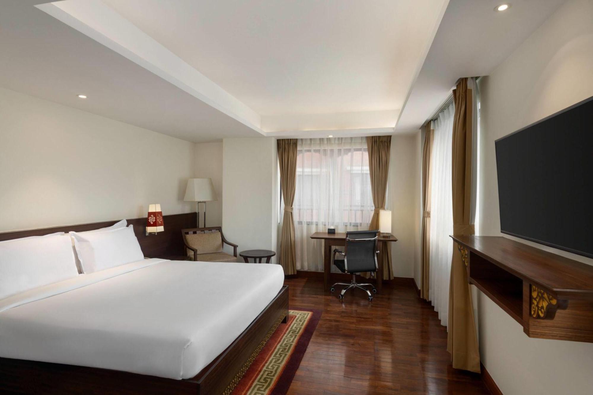 Hotel Ramada By Wyndham Kathmandu Dhumbarahi Esterno foto