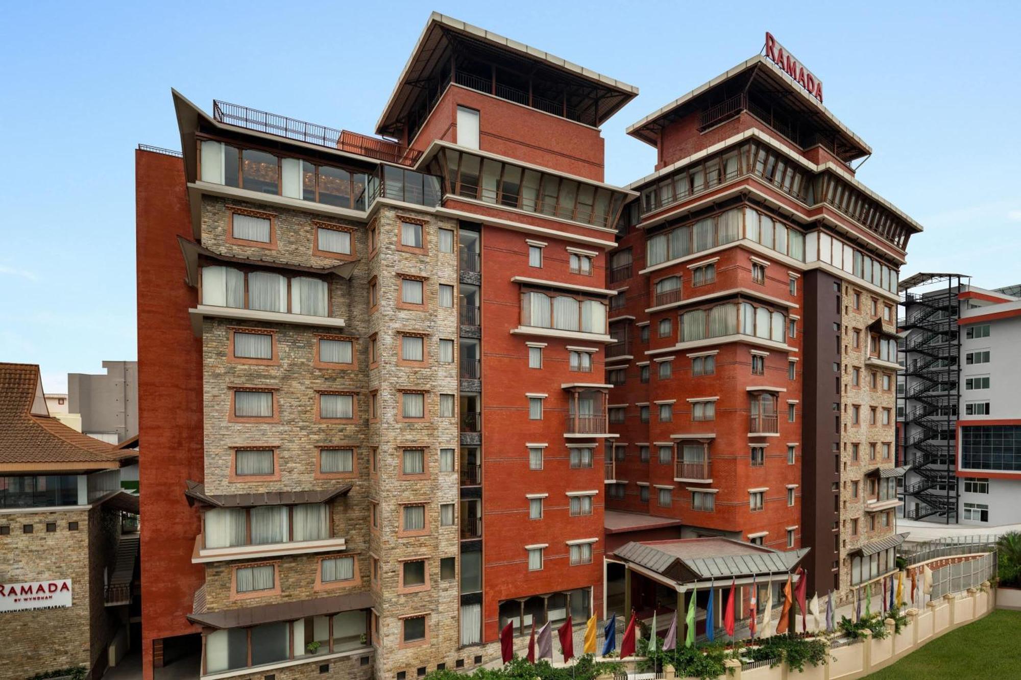 Hotel Ramada By Wyndham Kathmandu Dhumbarahi Esterno foto