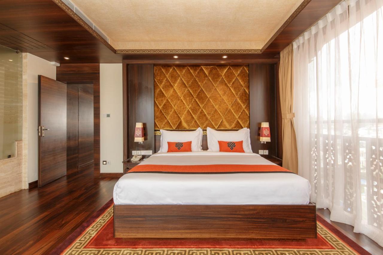 Hotel Ramada By Wyndham Kathmandu Dhumbarahi Esterno foto